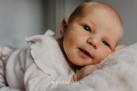 Newbornfotograaf in Friesland - lindafoto.nl - babyfoto - fotoshoot newborn
